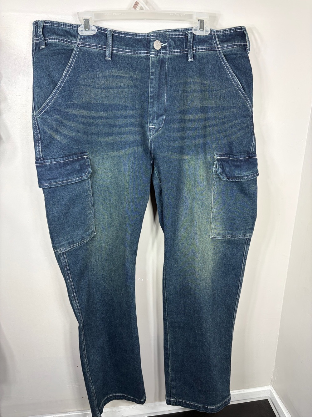 True Religion Men’s Cargo Jeans Blue Wash‎ Size 36 Straight Leg